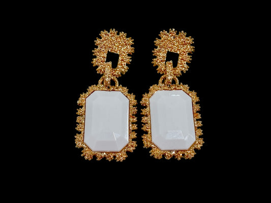 ARETES ELEGANCIA DORADA